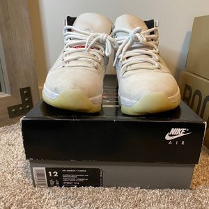 Jordan 11 Platinum Tint